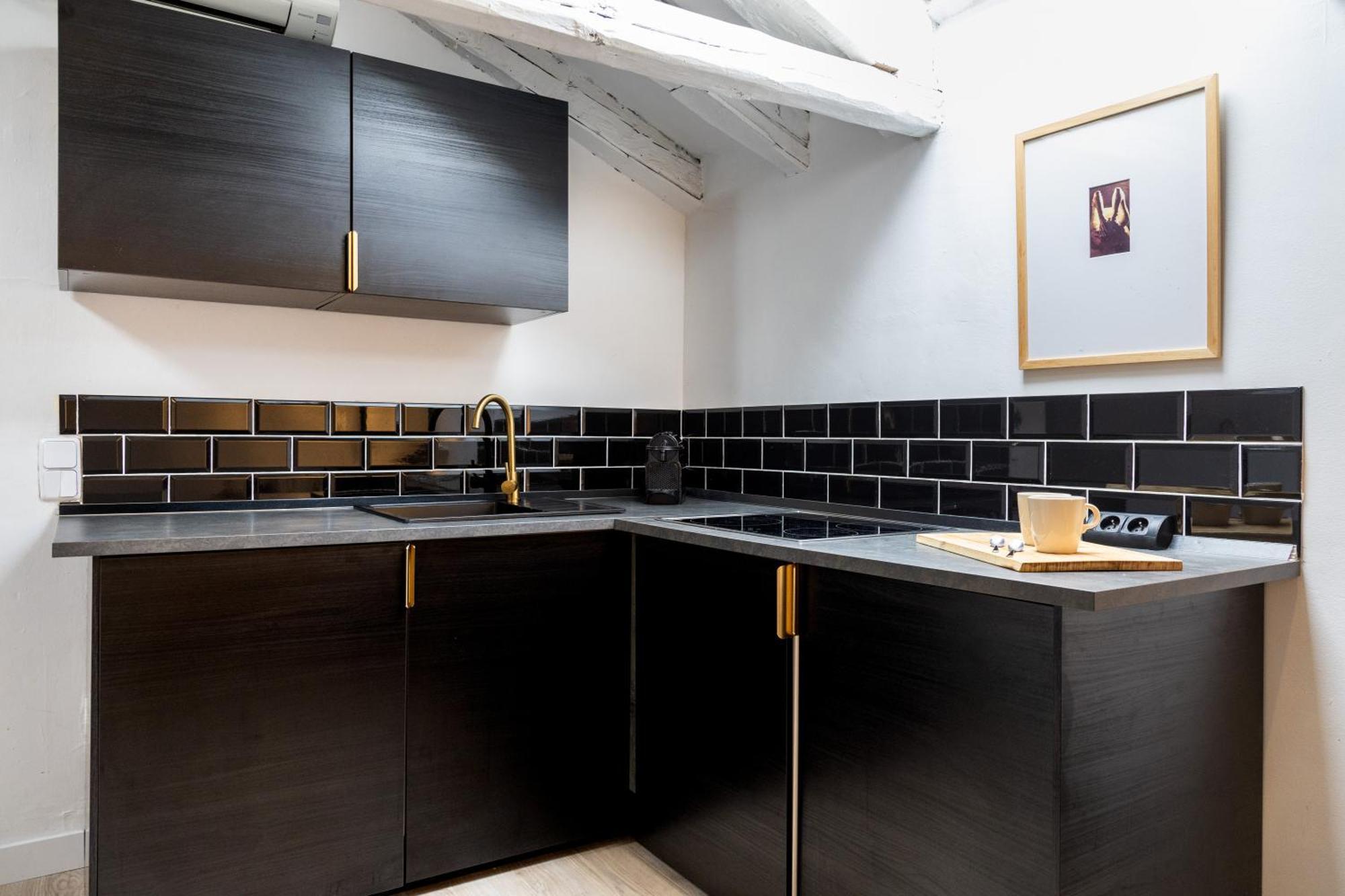 Charming Fuencarral II Appartement Madrid Buitenkant foto